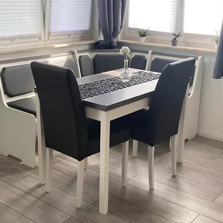 Schoene 54qm Nahe Rostock Und Warnemuende Apartmán