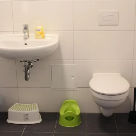 Schoene 54qm Nahe Rostock Und Warnemuende Lambrechtshagen